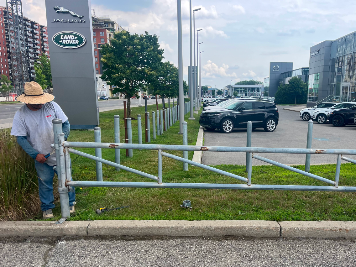 bollard-3